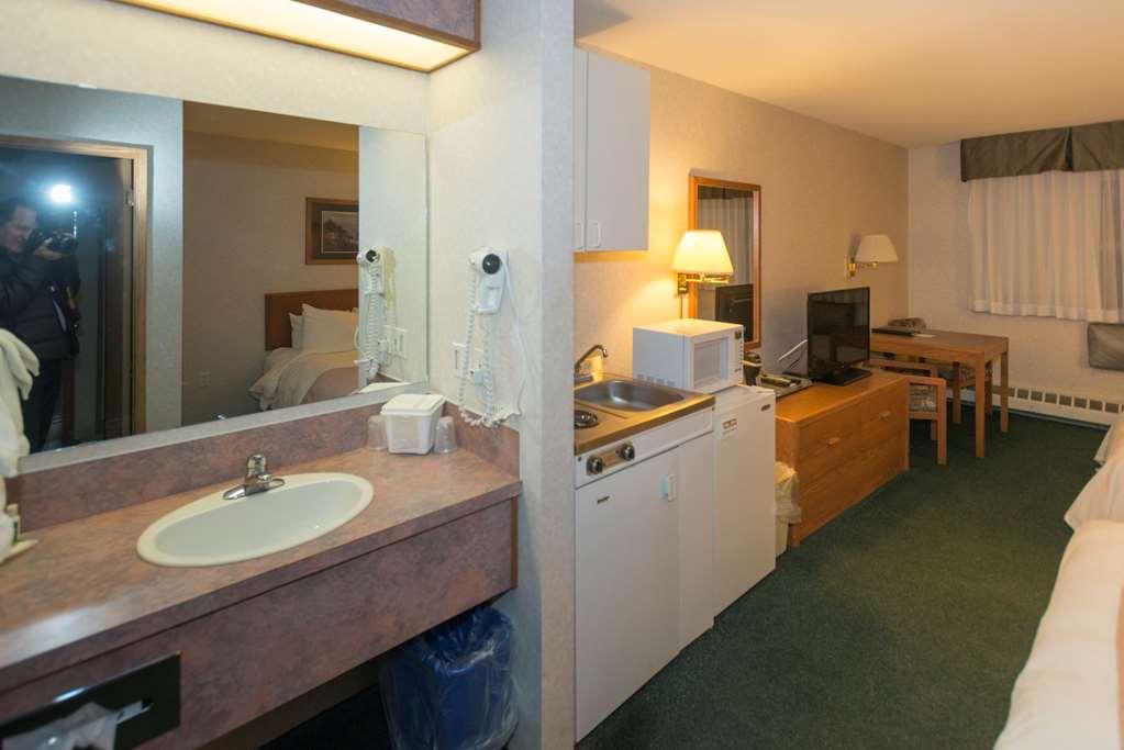 Coast Fort St John Hotel Fort St. John Zimmer foto